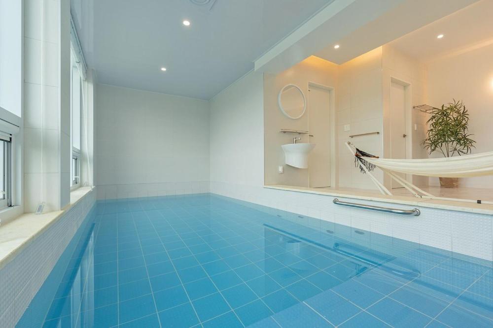 Private Gangneung Pool Villa Extérieur photo